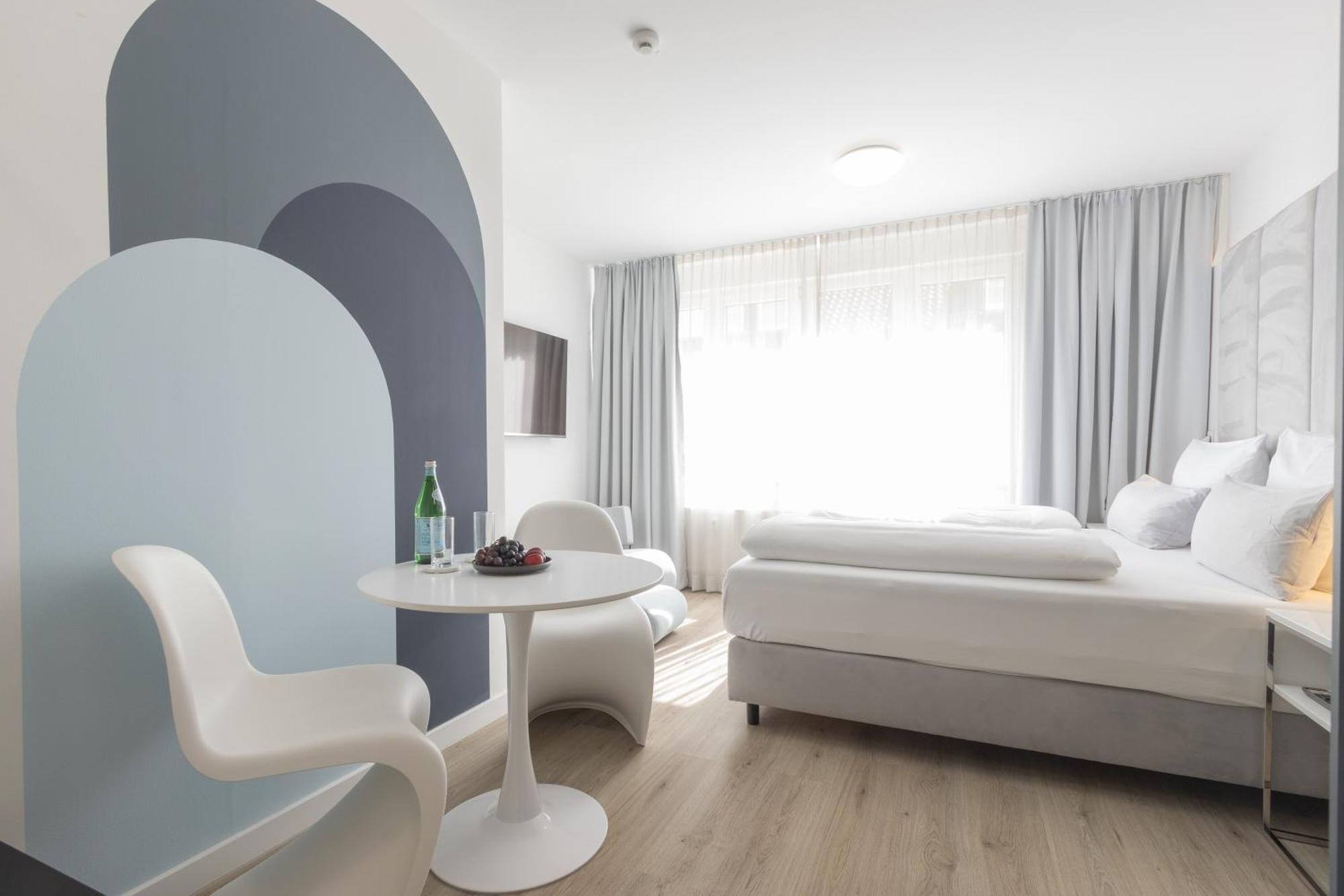 Zzzpace Smart-Hotel Krefeld Exterior photo